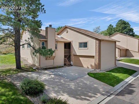 Photo of 1405 Vondelpark Drive, Colorado Springs, CO 80907 (MLS # 4528794)