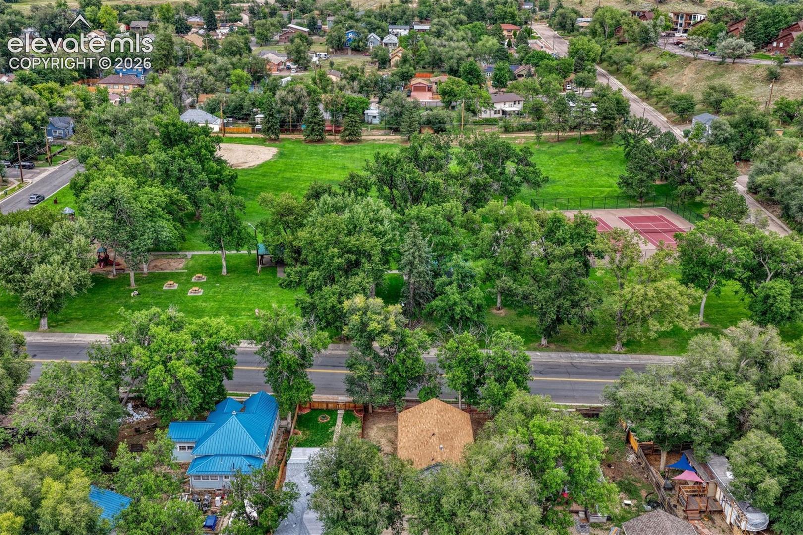 2317 W Uintah Street