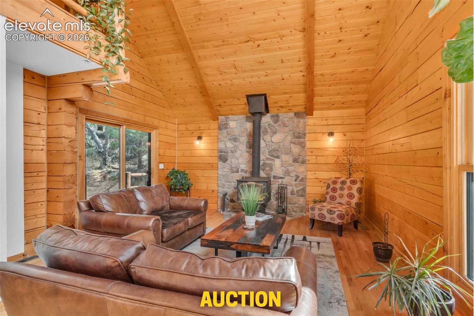 1350 Mitchell Mountain Road