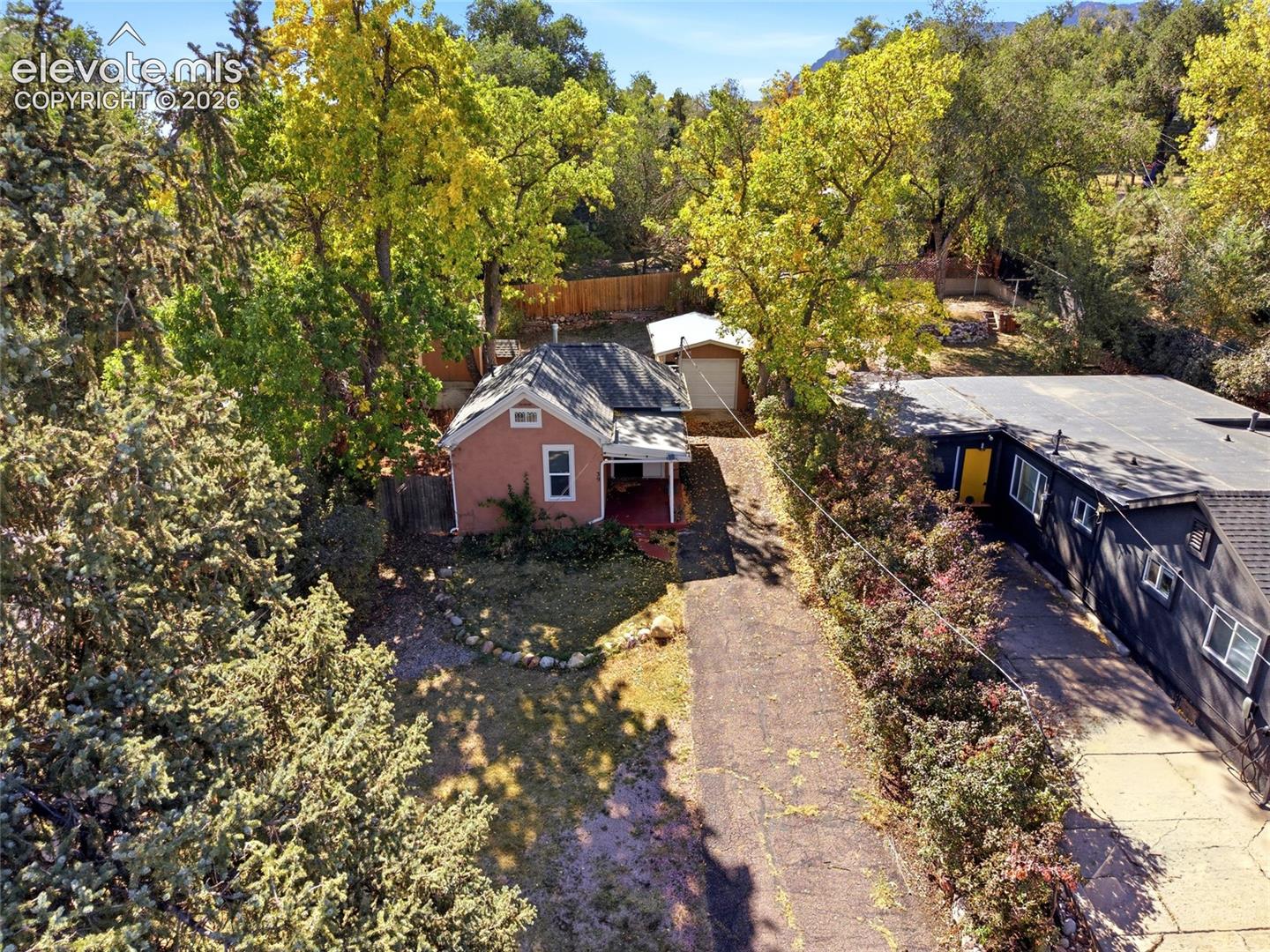 39 W Brookside Street
