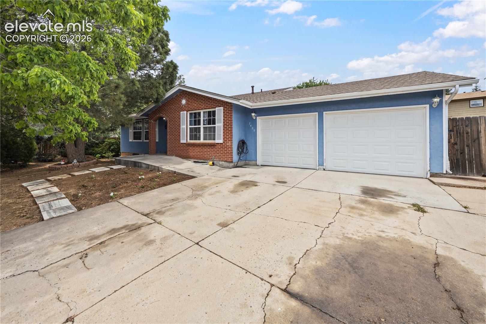 7409 Colonial Drive