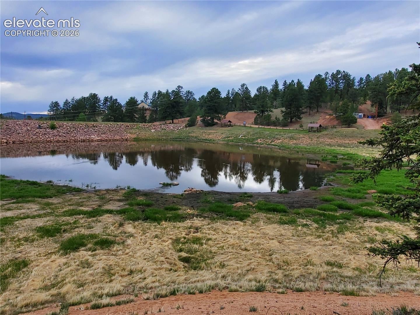1076 Spring Valley Lane