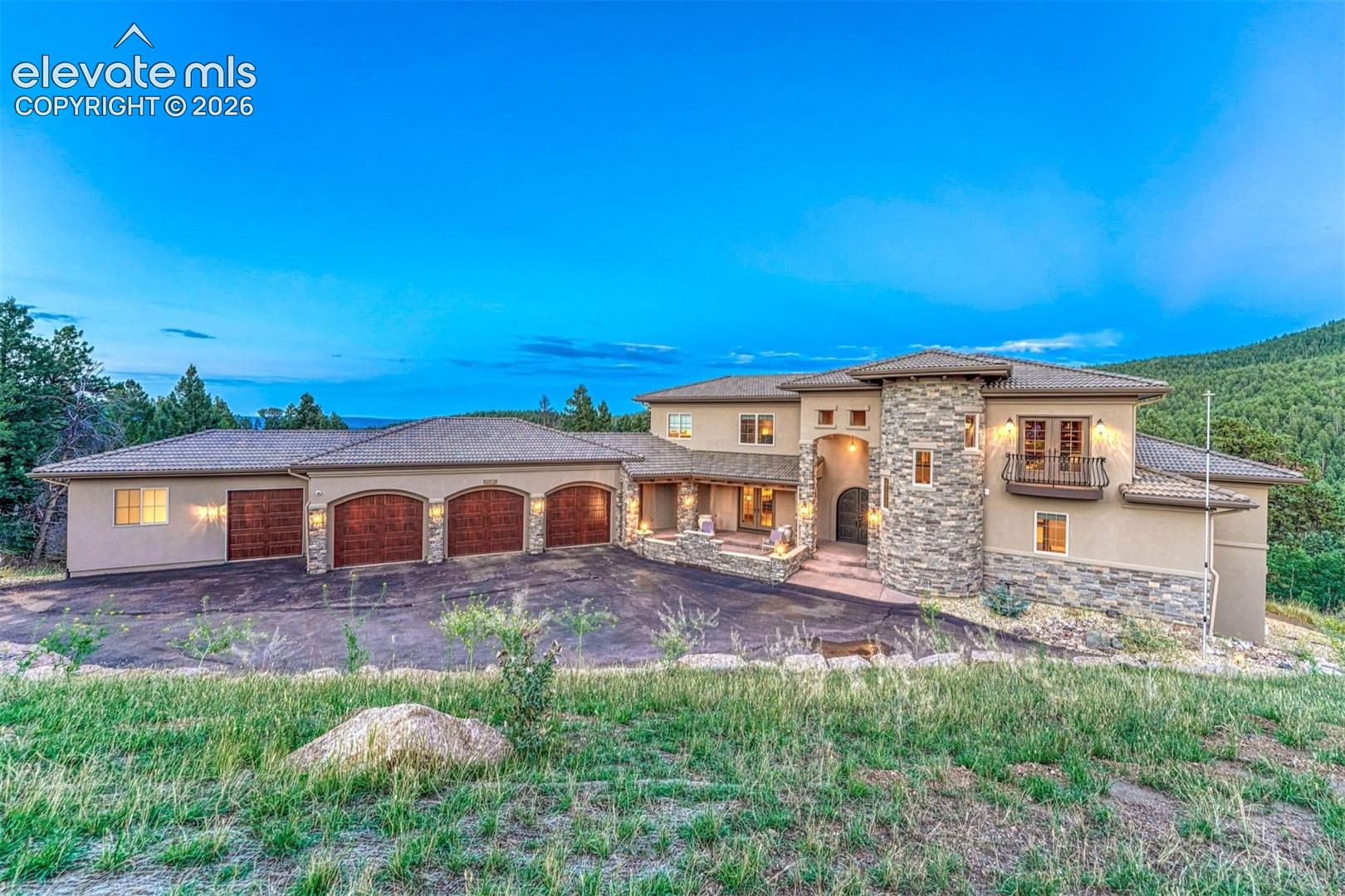 3200 Elk Ridge