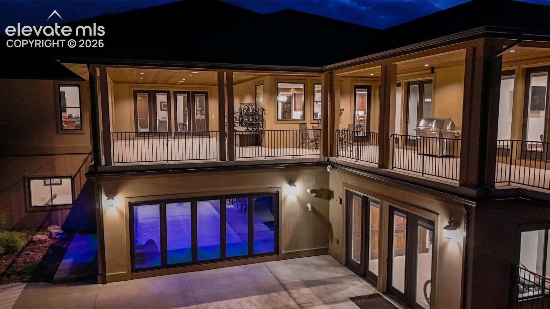 5090 Horseshoe Trail