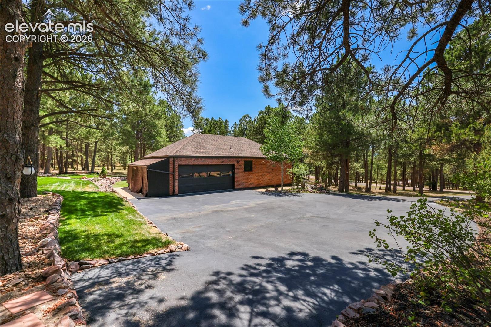 19095 White Fawn Drive