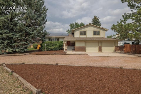 Photo of 6717 BISHOP Drive, Colorado Springs, CO 80918 (MLS # 1791850)