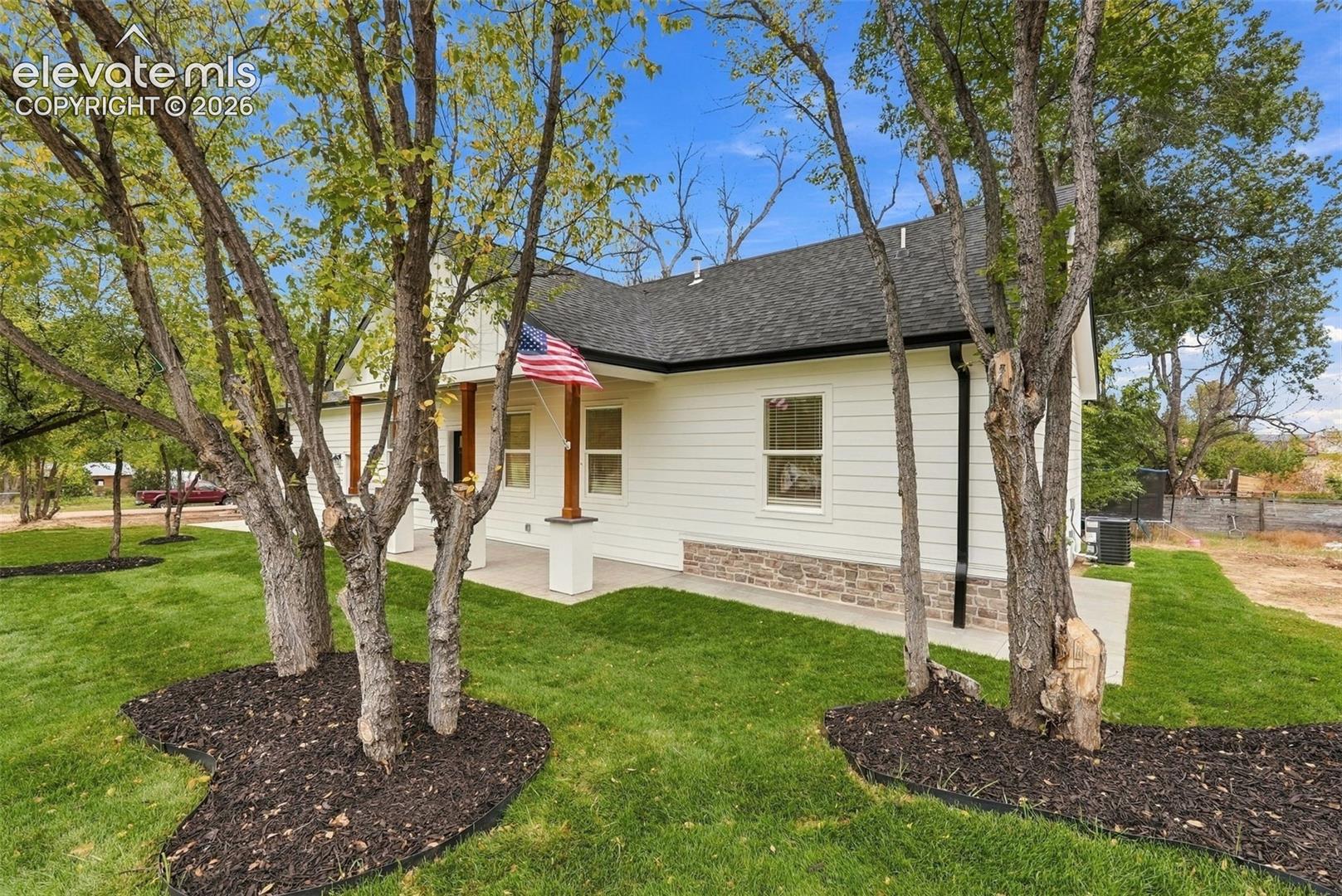 11 S Cedar Street
