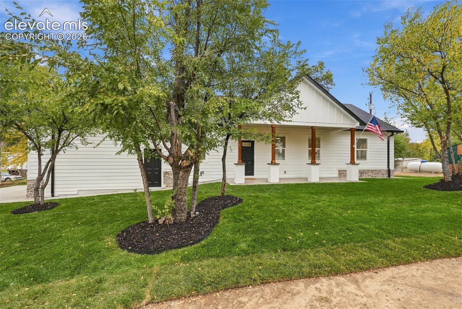 11 S Cedar Street
