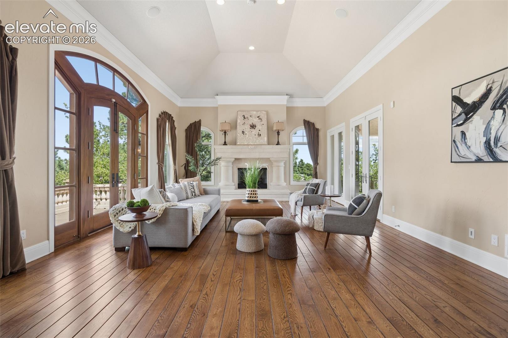 109 S Marland Road