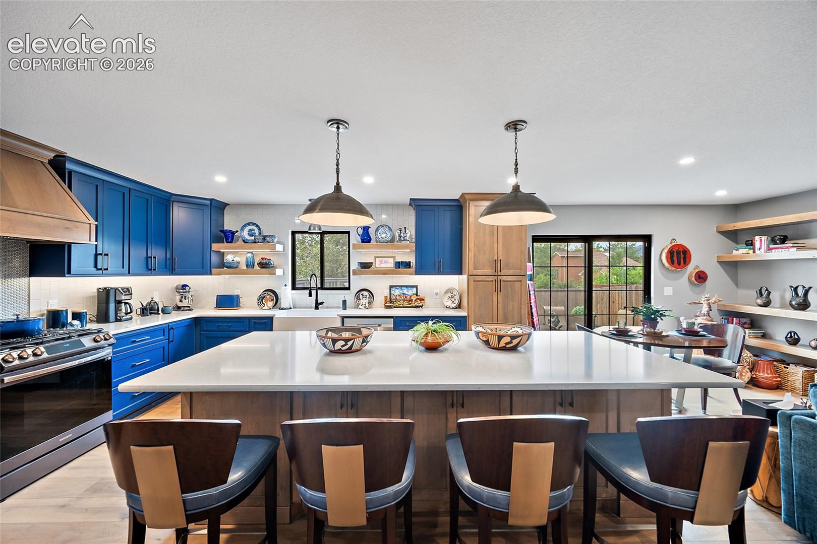 525 Mesa Vista Court