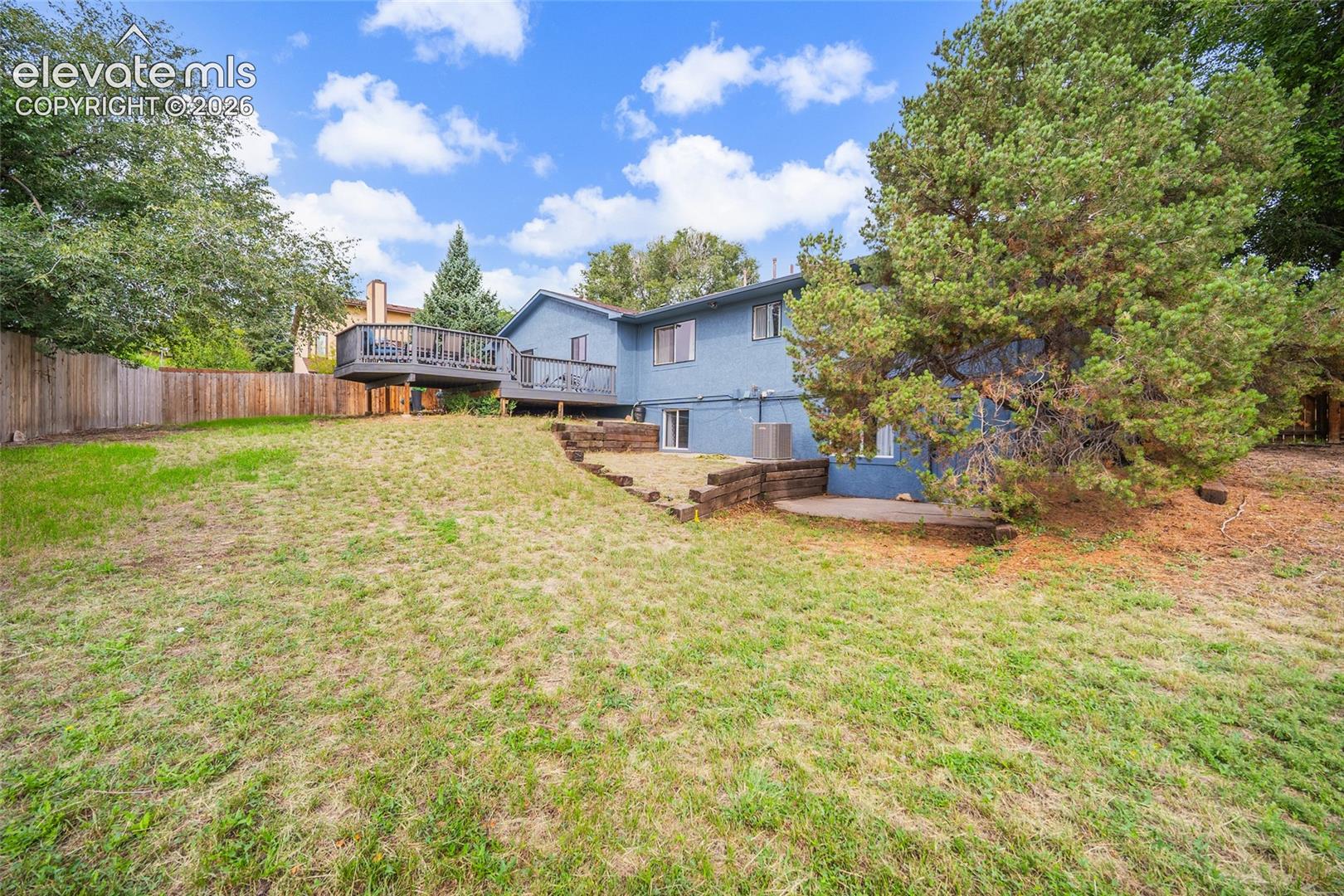 525 Mesa Vista Court