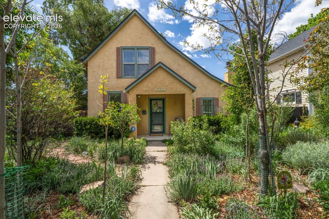 1121 E Willamette Avenue