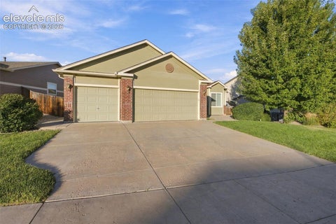 Photo of 4325 Poplar Brook Drive, Colorado Springs, CO 80922 (MLS # 8365444)