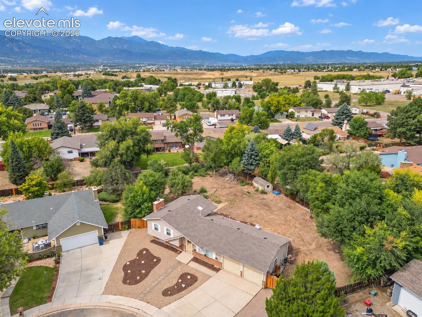 4020 Manzana Court