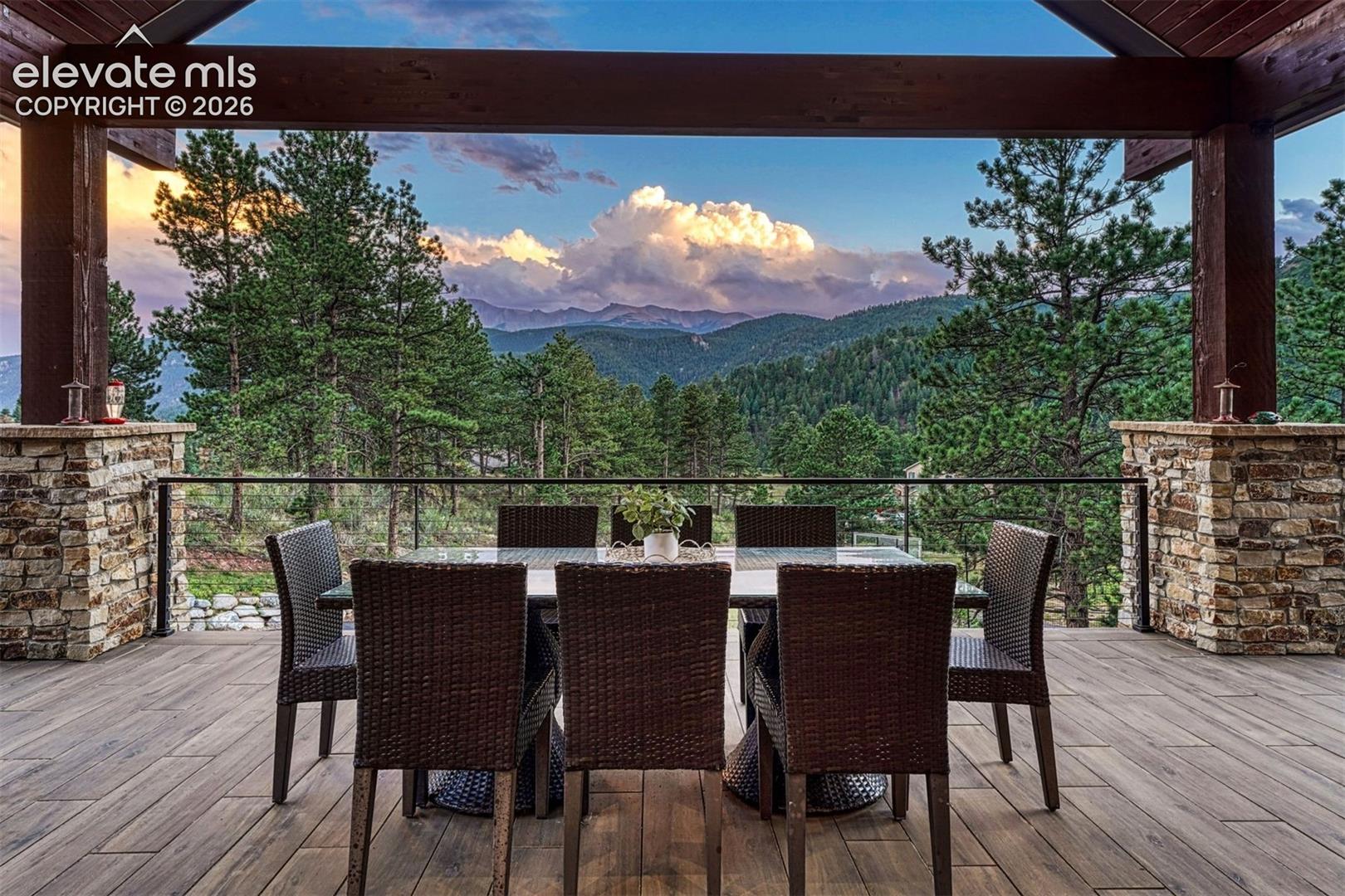 2751 Mountain Glen Court