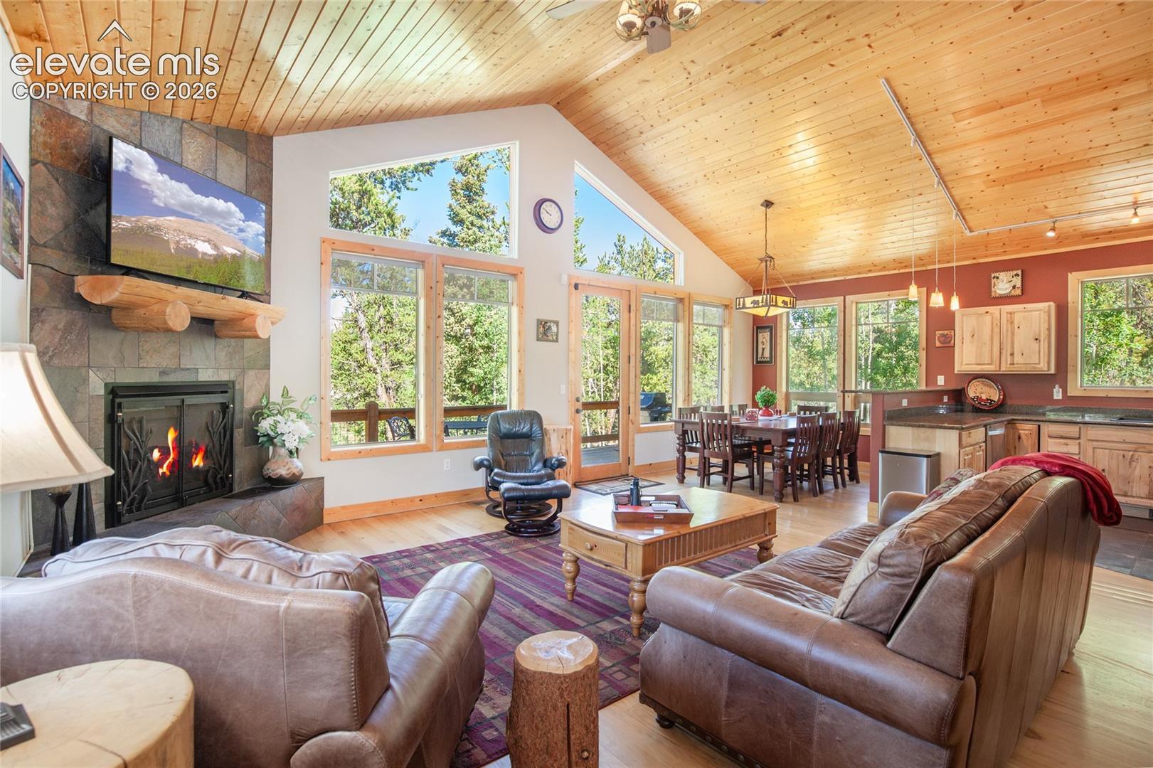 416 Foxtail Drive
