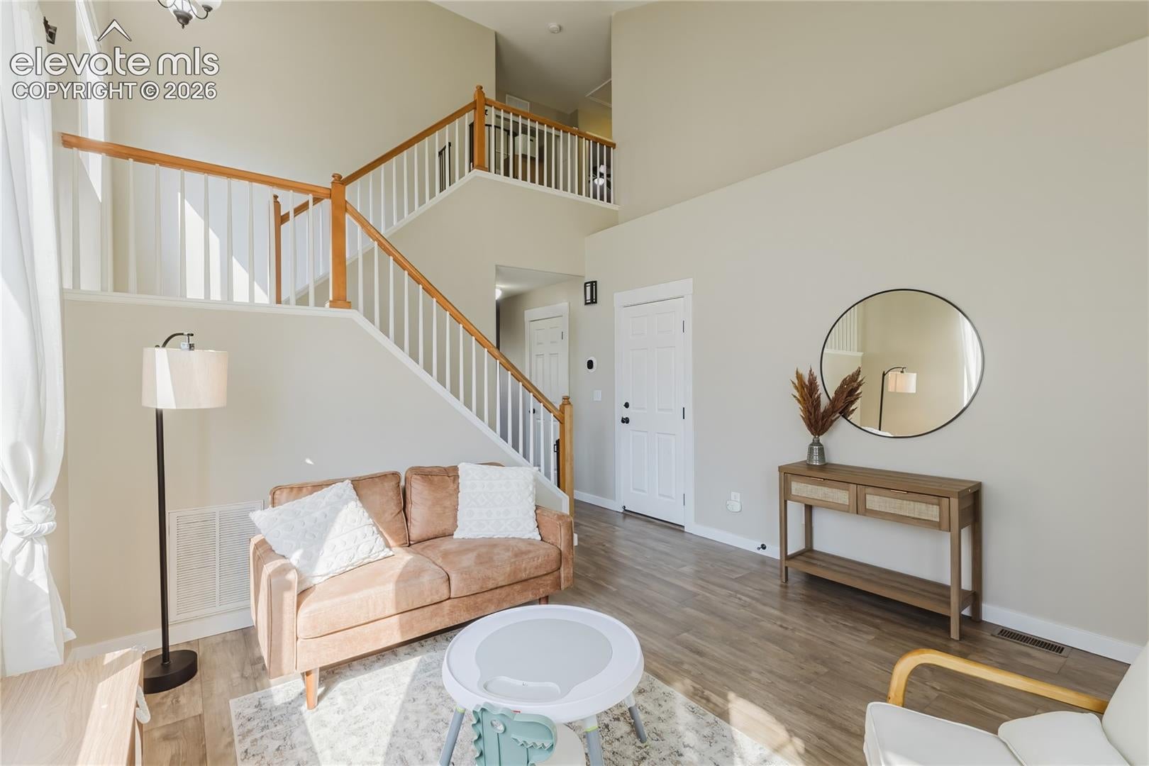 7240 Bonnie Brae Lane