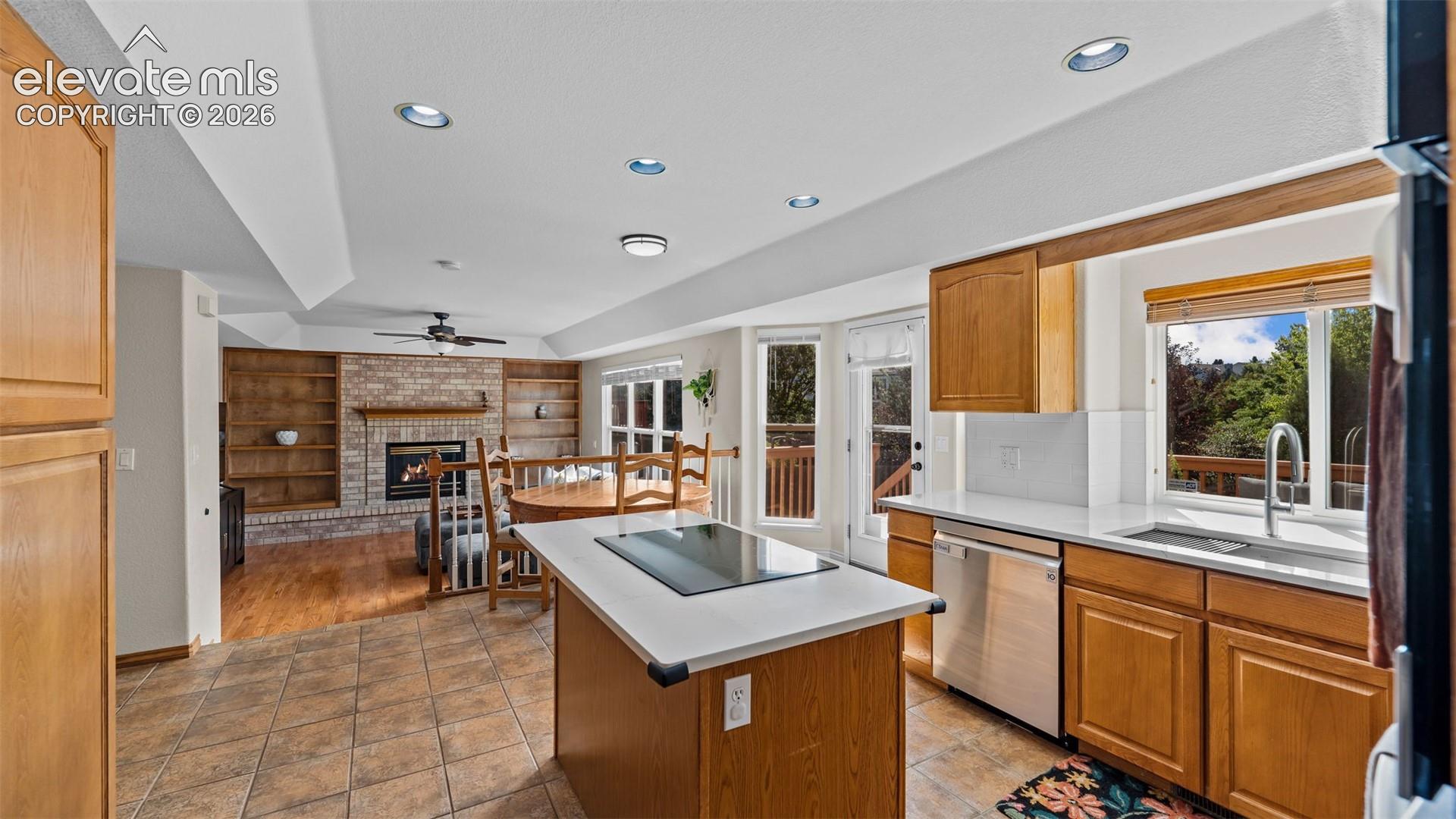 2405 Linenhall Court