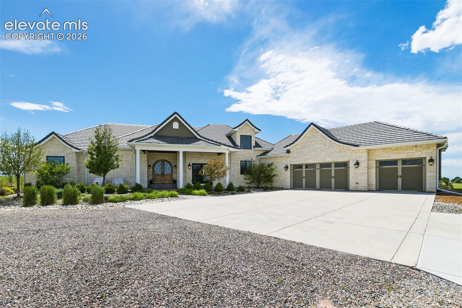 25995 Cave Spring Trail
