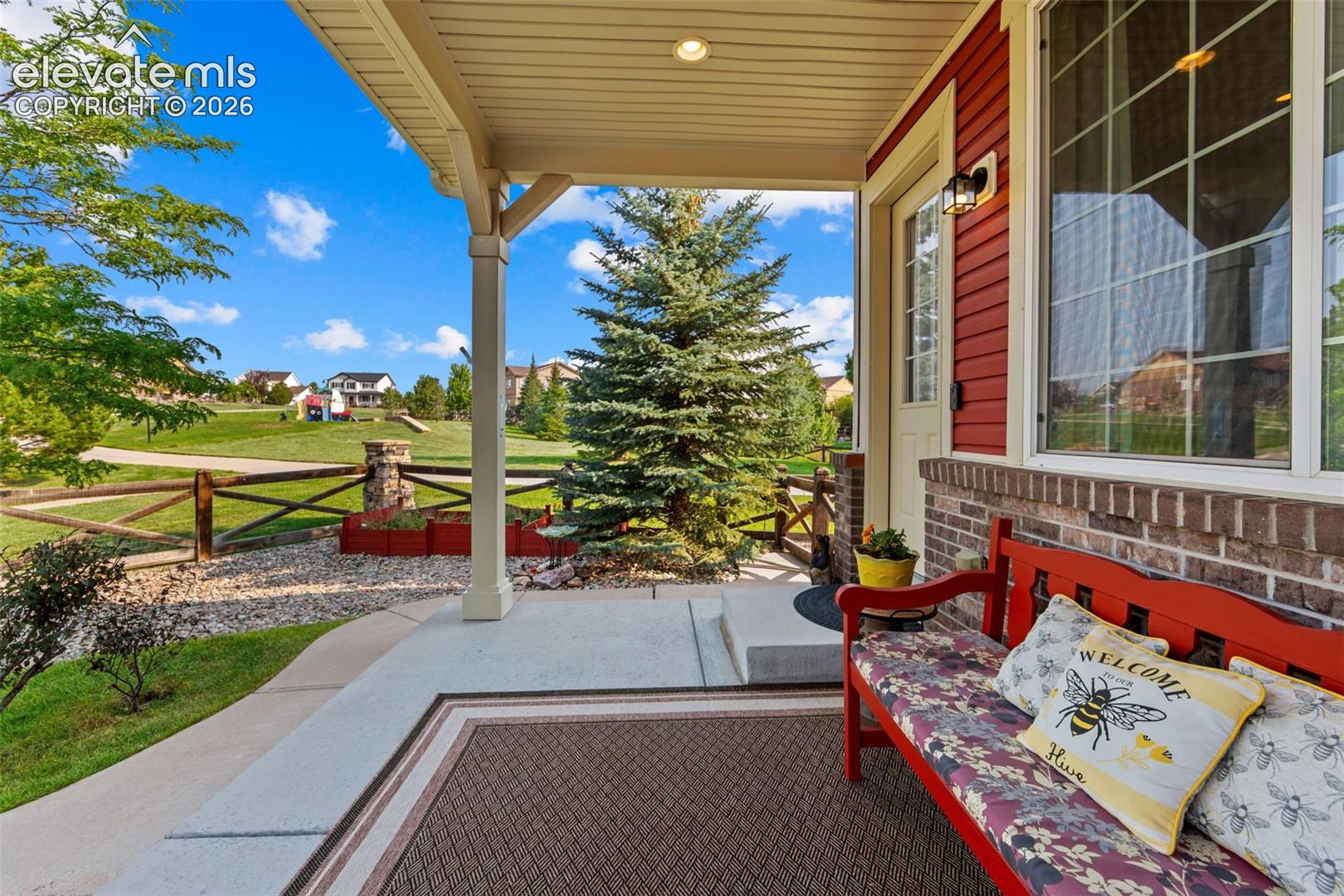 8056 Longleaf Lane
