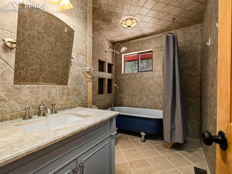 Tiny photo for 951 Kings Crown Road, Woodland Park, CO 80863 (MLS # 4902103)