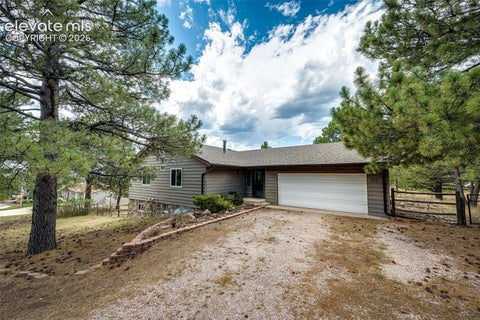 Photo of 19280 Beacon Lite Road, Monument, CO 80132 (MLS # 7884762)