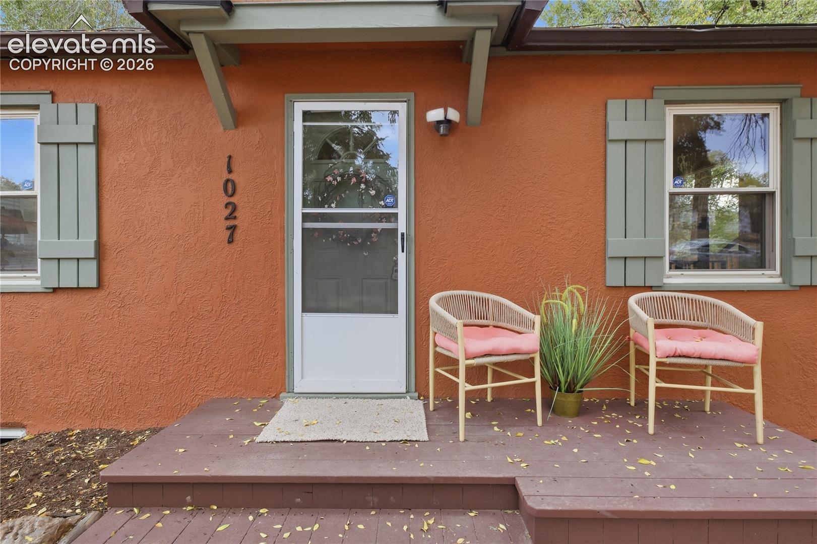 1027 E Rio Grande Street