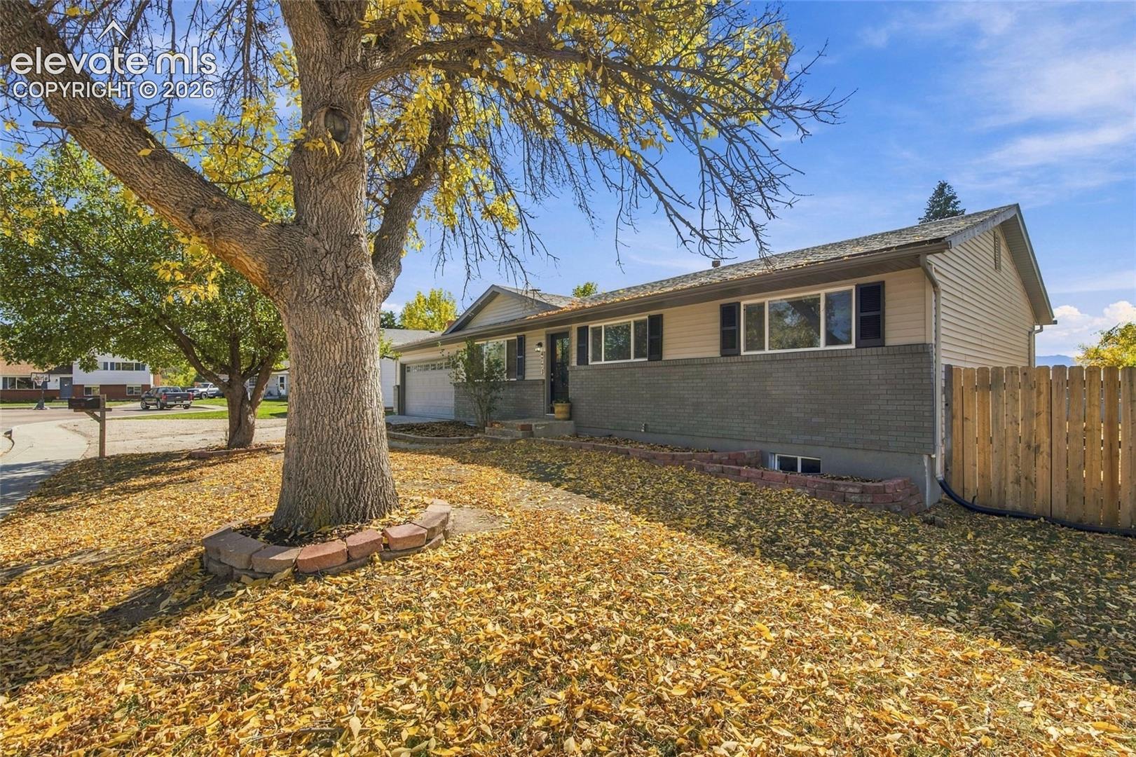 4773 Shadowglen Drive