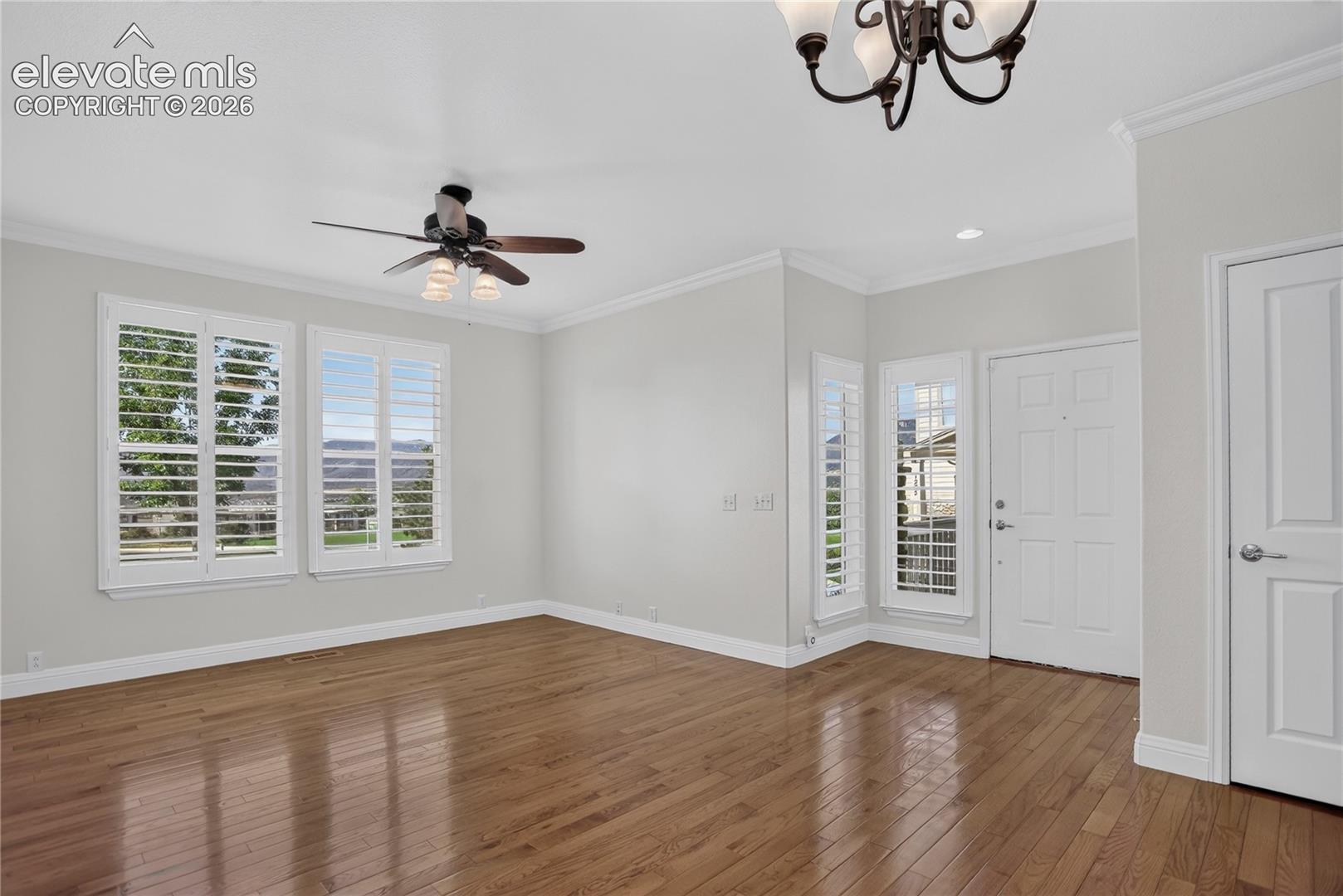 1269 Walters Point