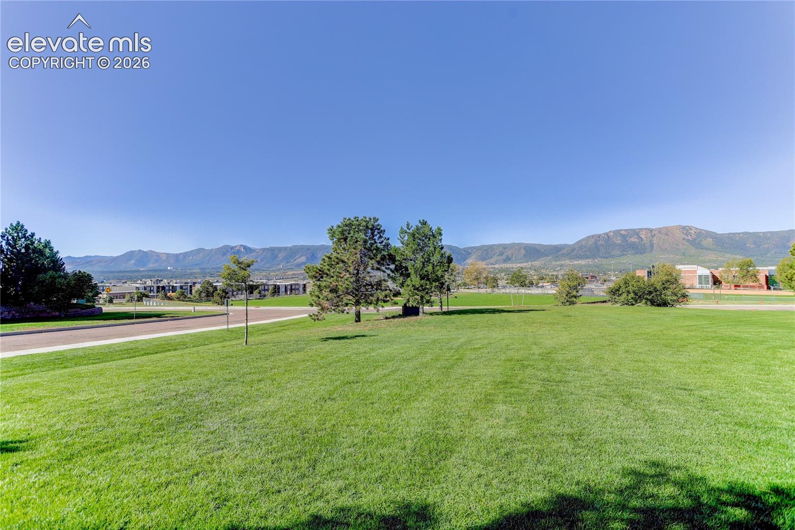 1269 Walters Point
