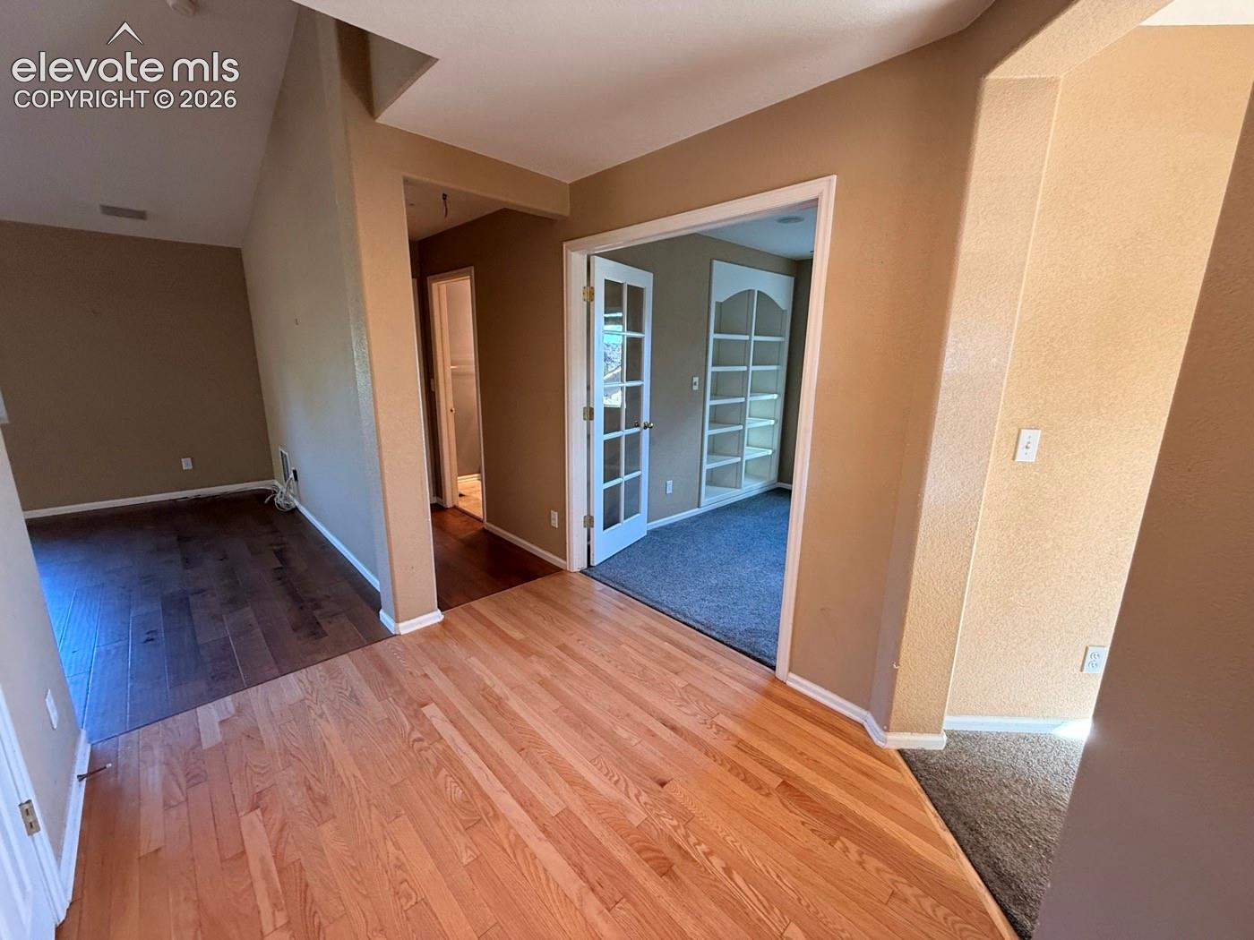 4433 Crow Creek Drive