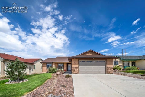 Photo of 2311 Meadowlark Lane, Pueblo, CO 81001 (MLS # 8926079)