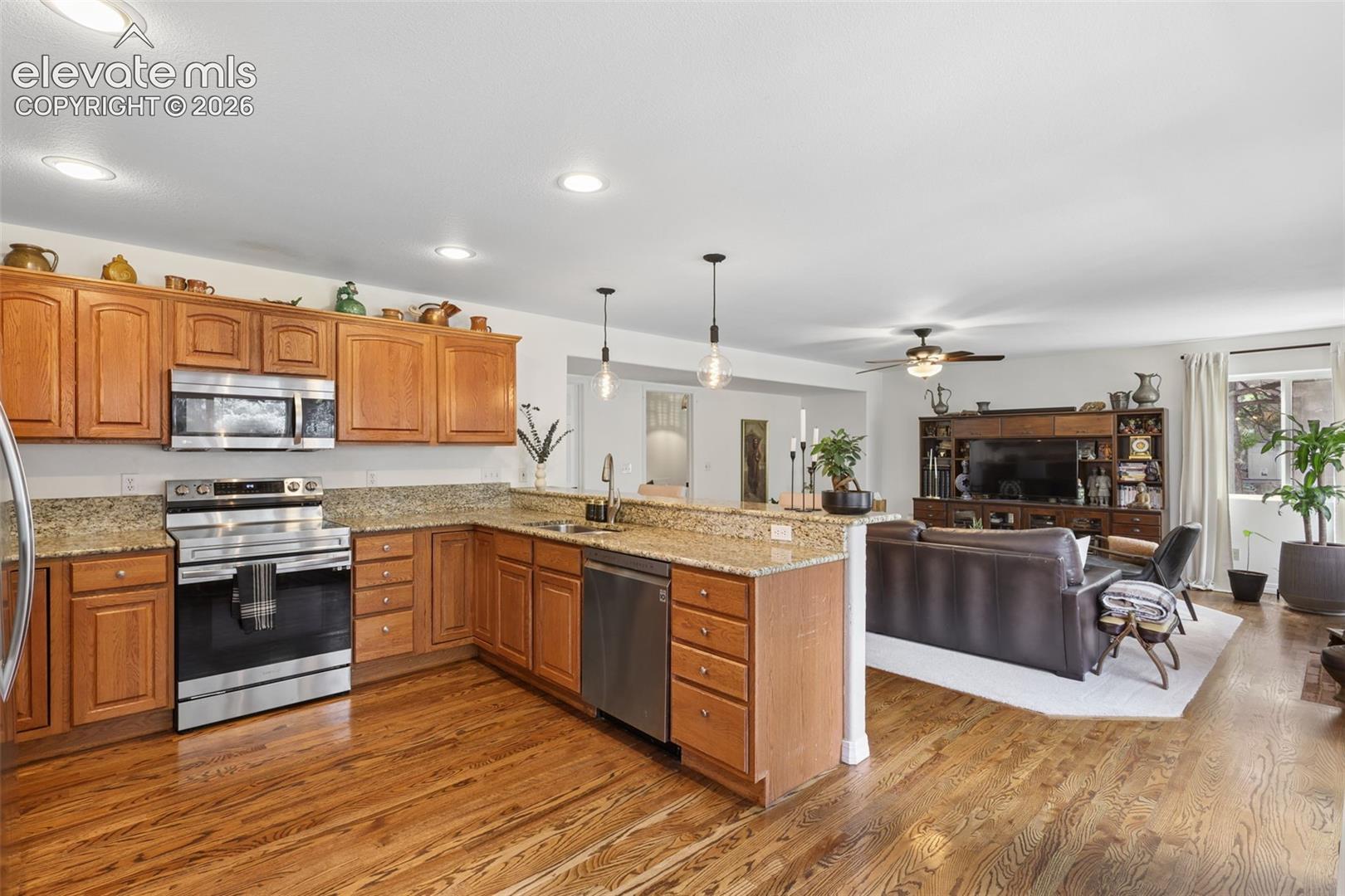 4975 Farthing Drive