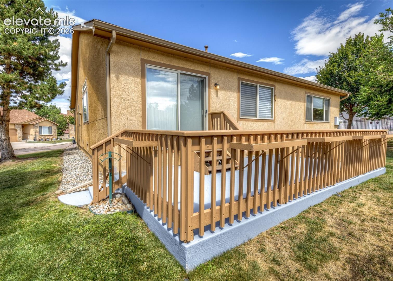 3675 Abbey Heights