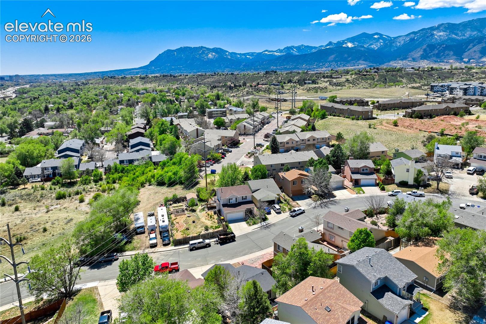 2660 Christopher Terrace