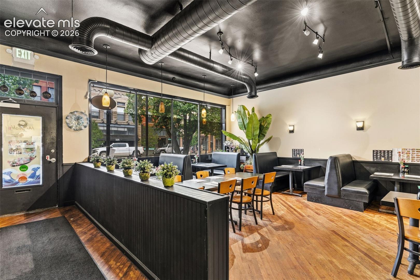 326 S union Avenue