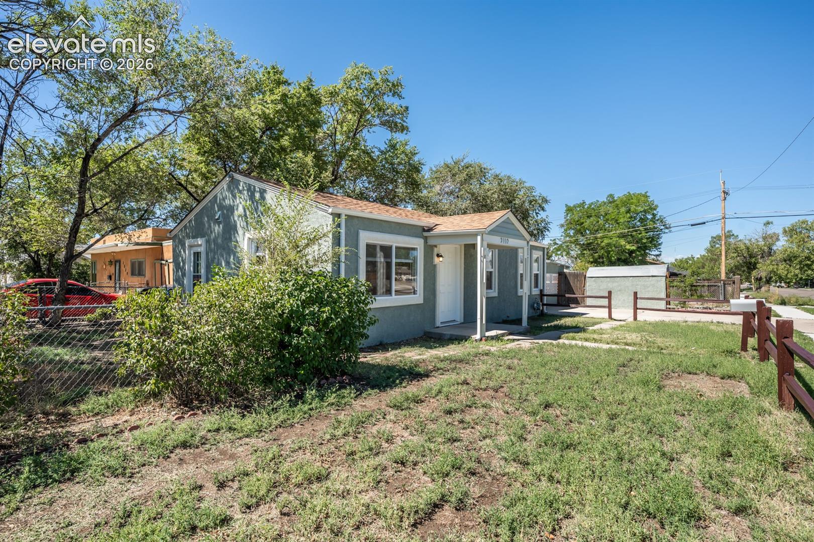 2102 W 29th Street