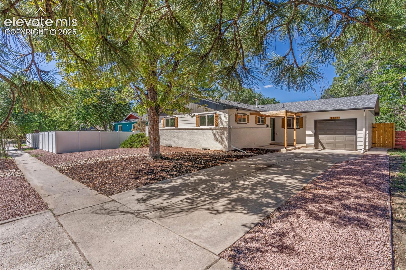 1430 McArthur Avenue
