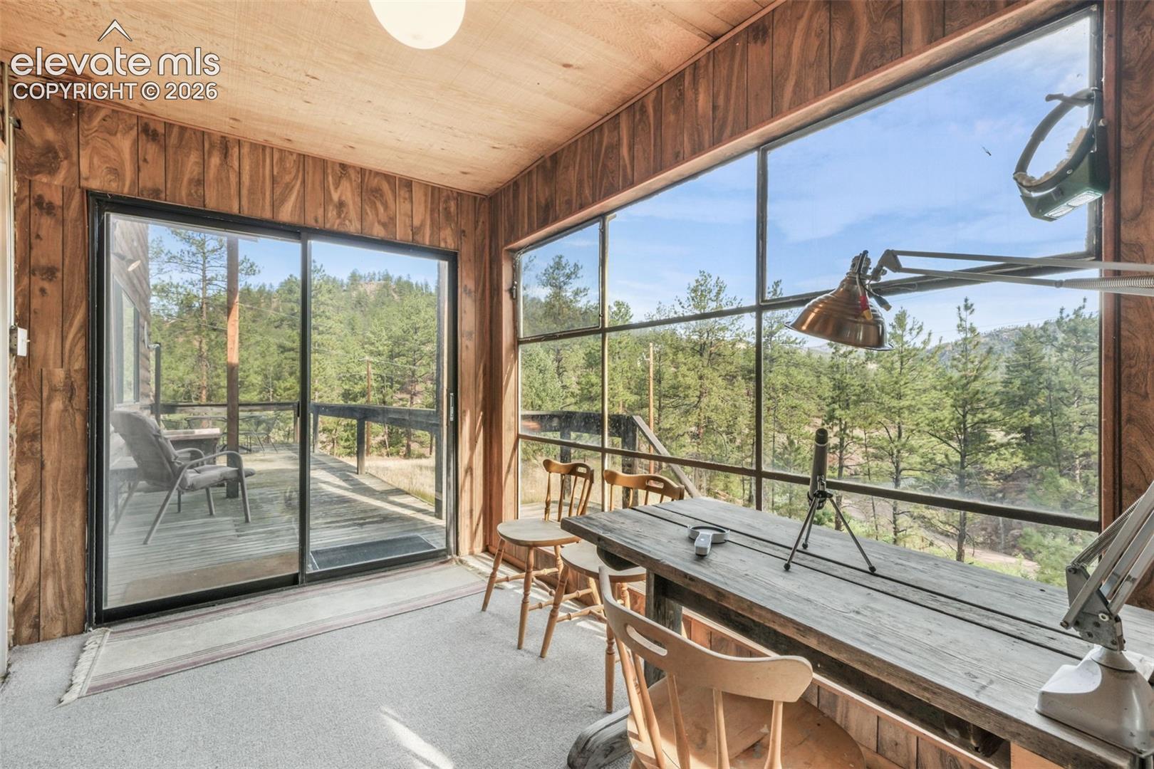 8123 Y Camp Road