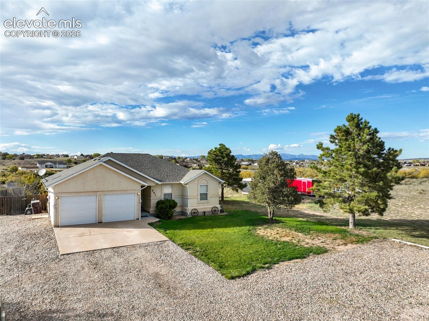 541 S El Charro Drive