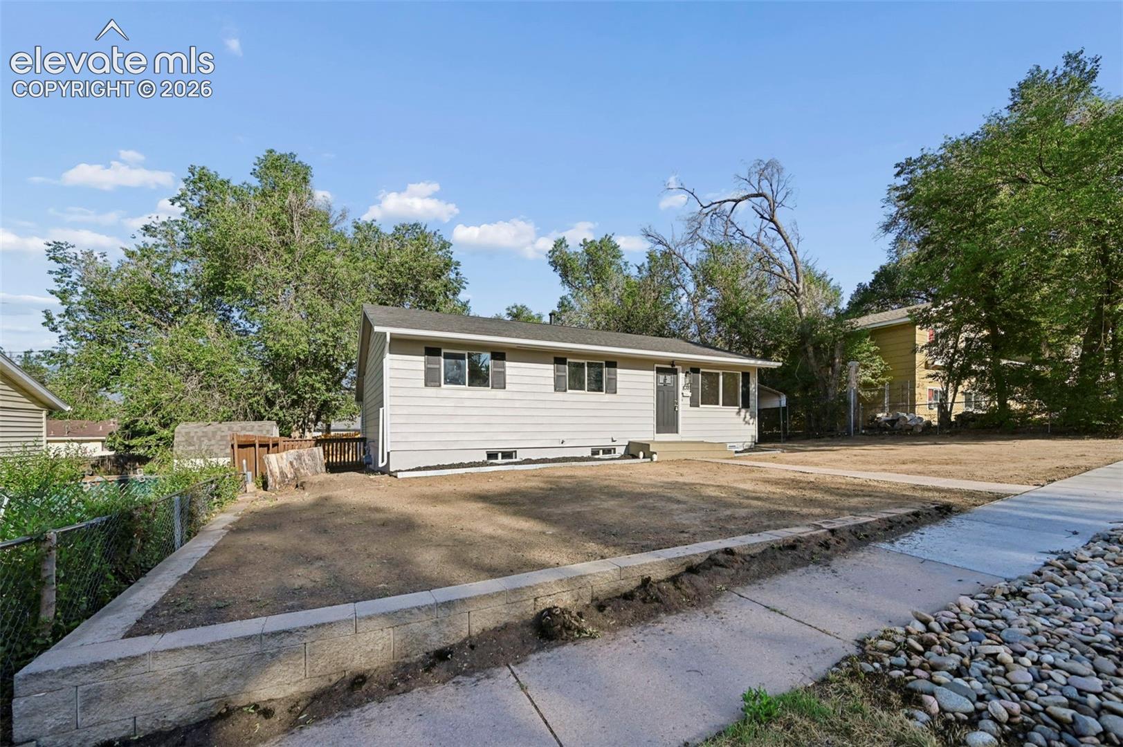 838 Sequoia Drive