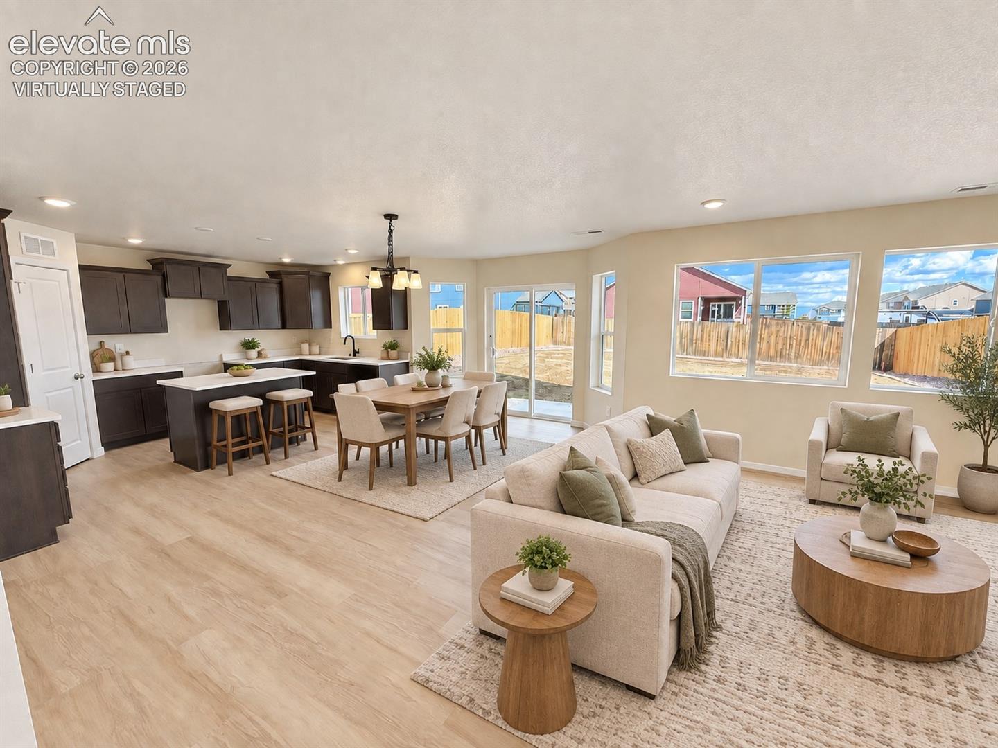 8253 Lemon Grass Road