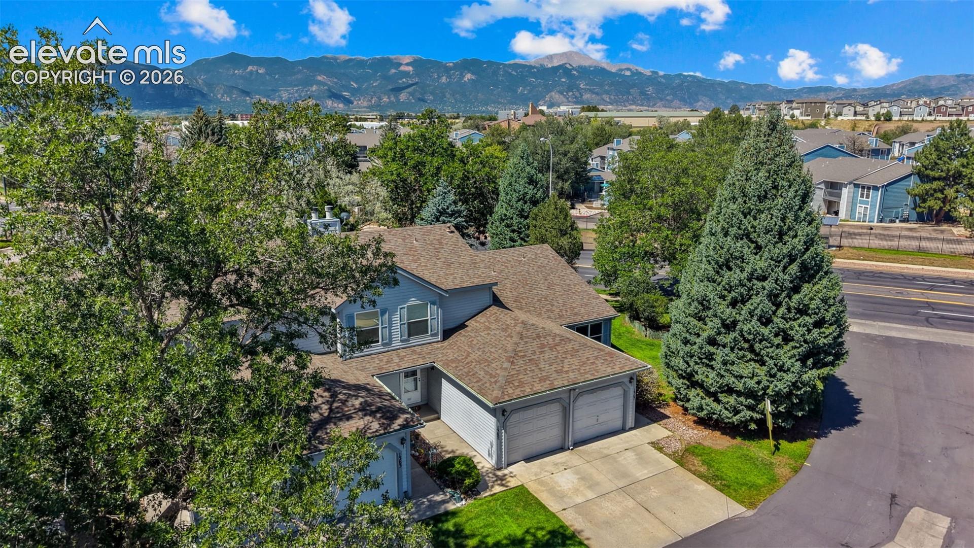 1367 Firefly Circle