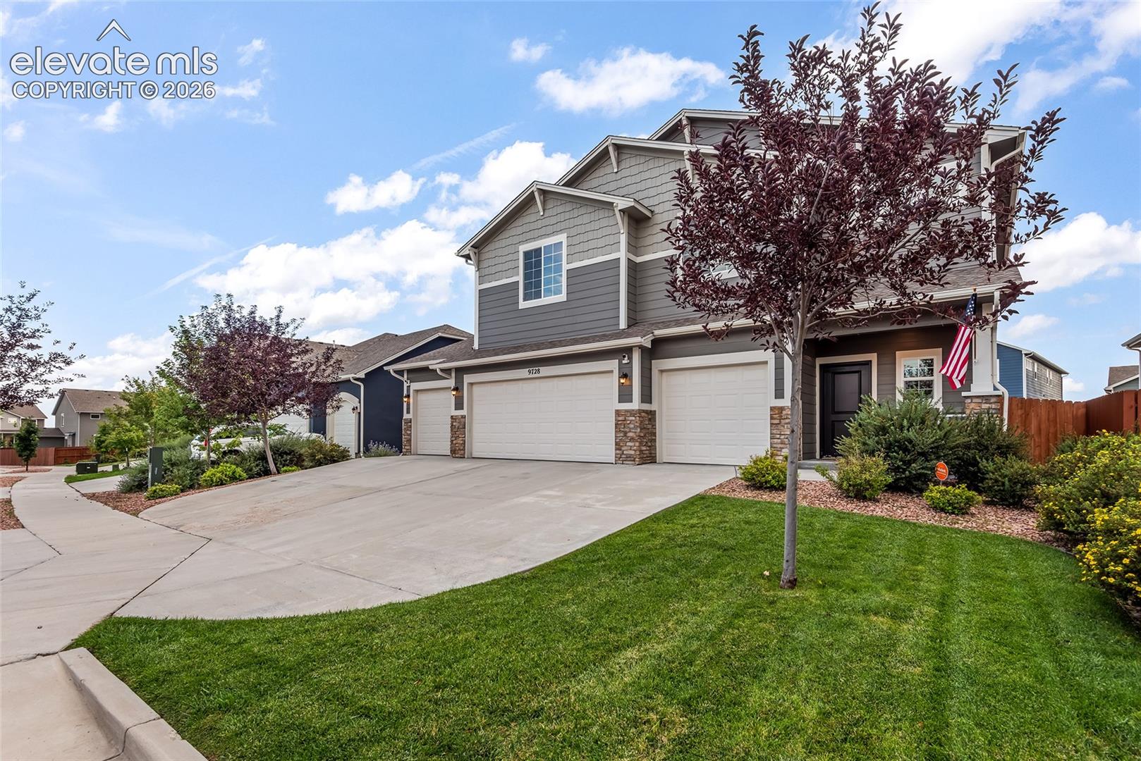 9728 Arbor Walk Lane