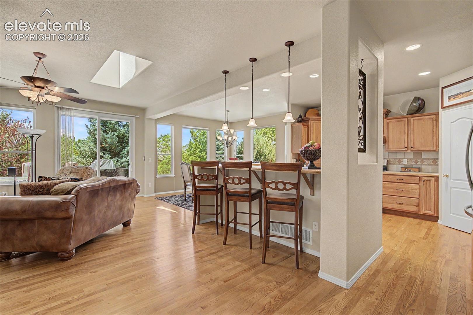 9590 Orchard Park Trail