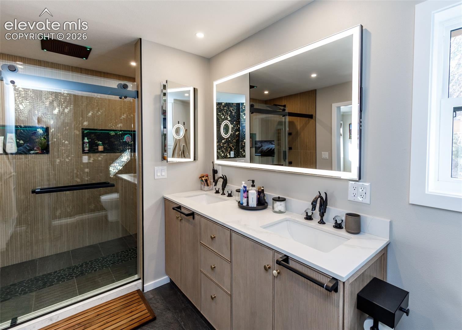 5540 Parapet Ct, Colorado Springs, CO, 80918, USA, 6 Bedrooms Bedrooms, ,6 BathroomsBathrooms,Residential,Active,5540 Parapet Ct,8477977