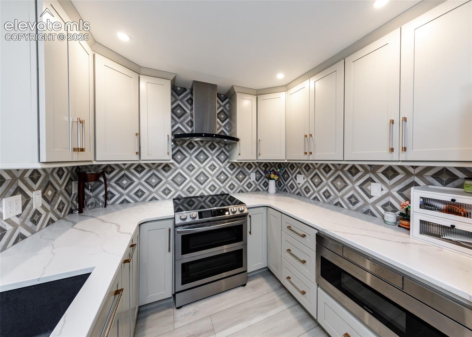 5540 Parapet Ct, Colorado Springs, CO, 80918, USA, 6 Bedrooms Bedrooms, ,6 BathroomsBathrooms,Residential,Active,5540 Parapet Ct,8477977