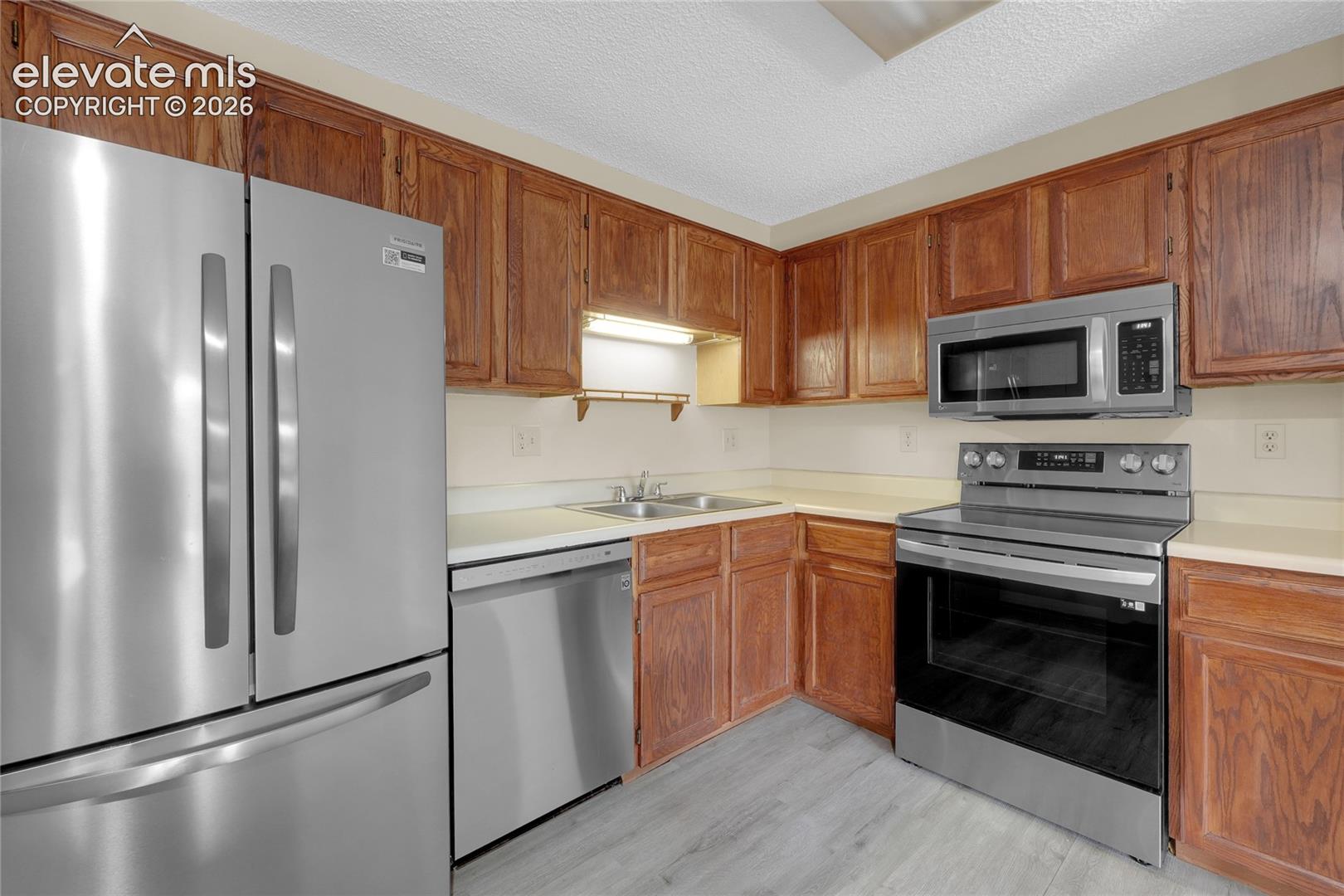 4371 Hunting Meadows Circle