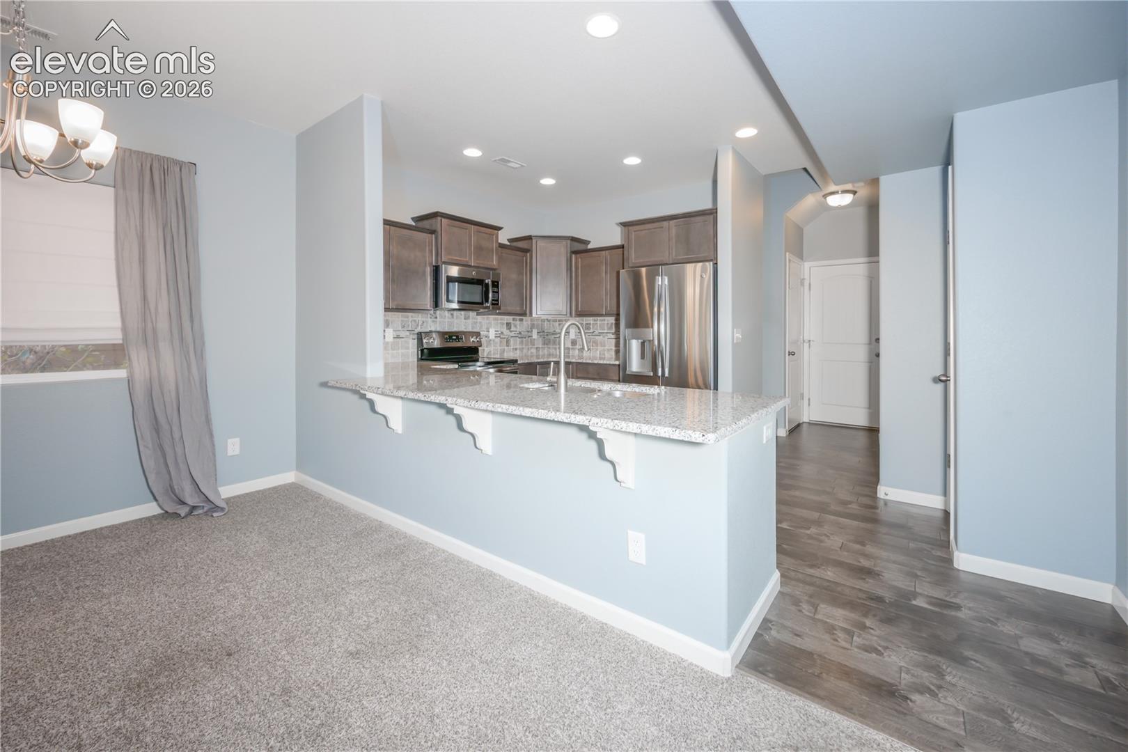 5668 Shamrock Heights