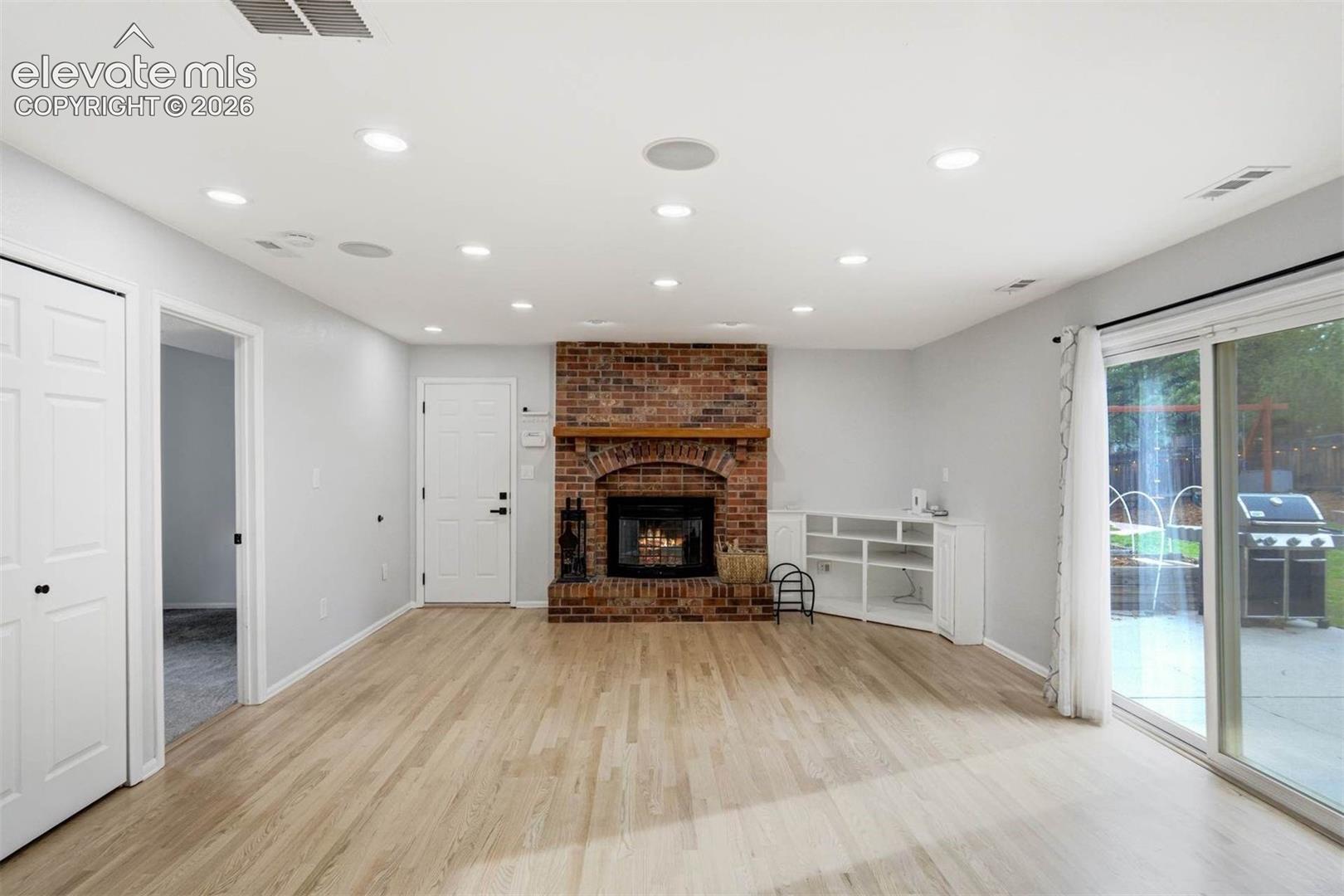 6510 White Falcon Court